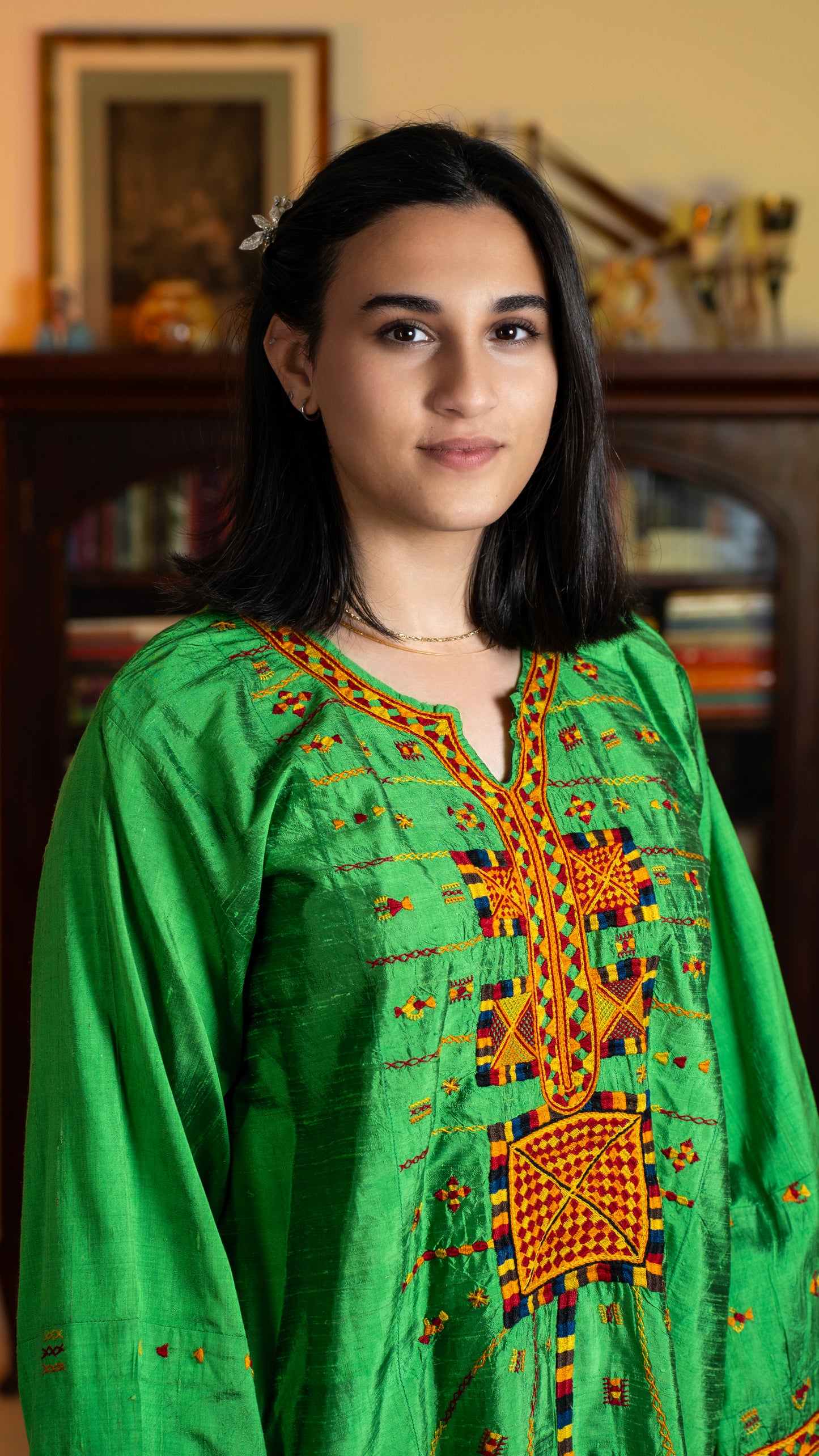 “Akhmim Bridal Silk Thobe – ثوب العروس الأخميمي الحريري”