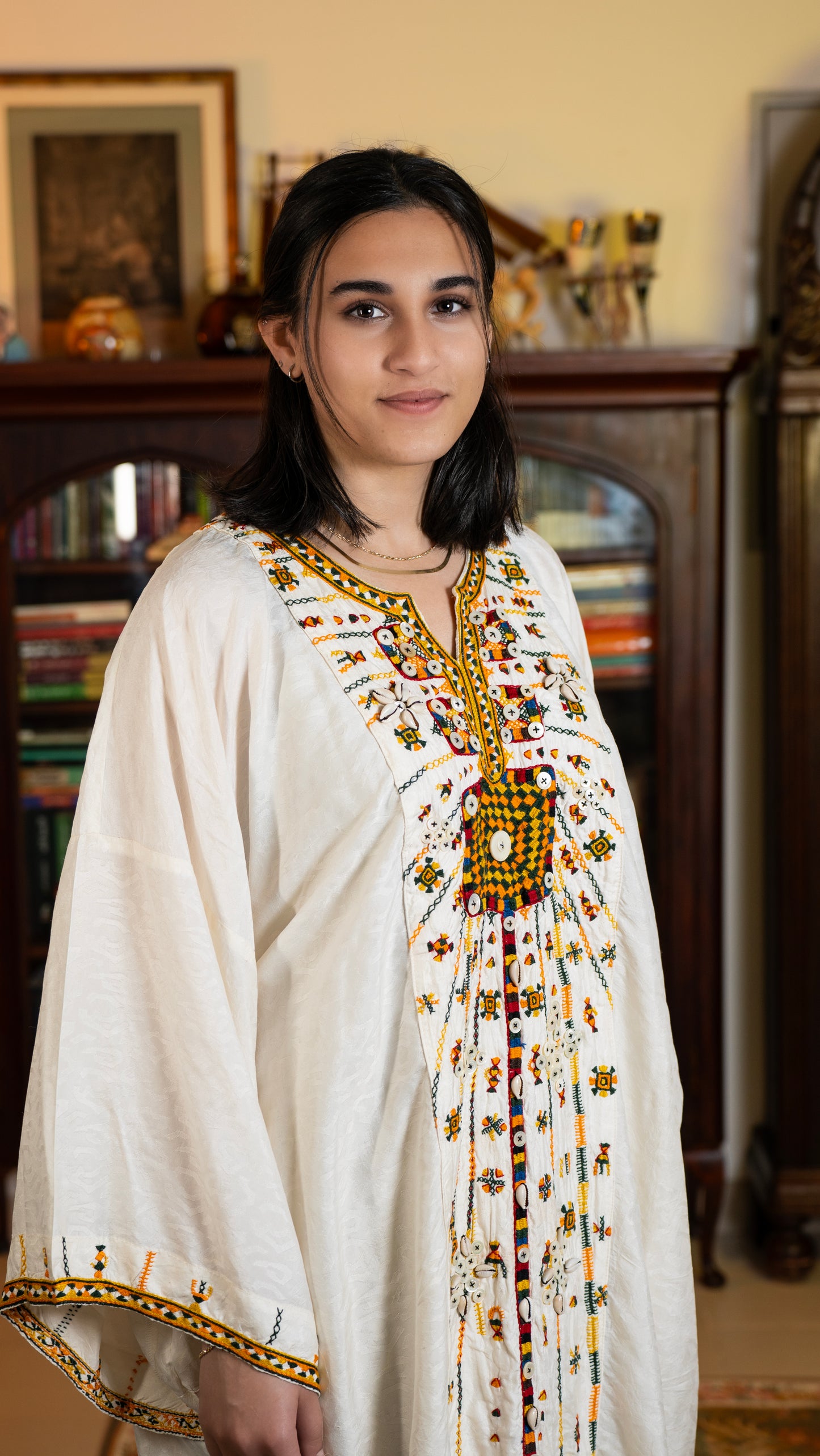 “Akhmim Bridal Silk Thobe – ثوب العروس الأخميمي الحريري”